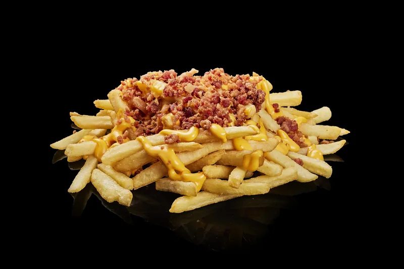 Papas con Queso y Bacon